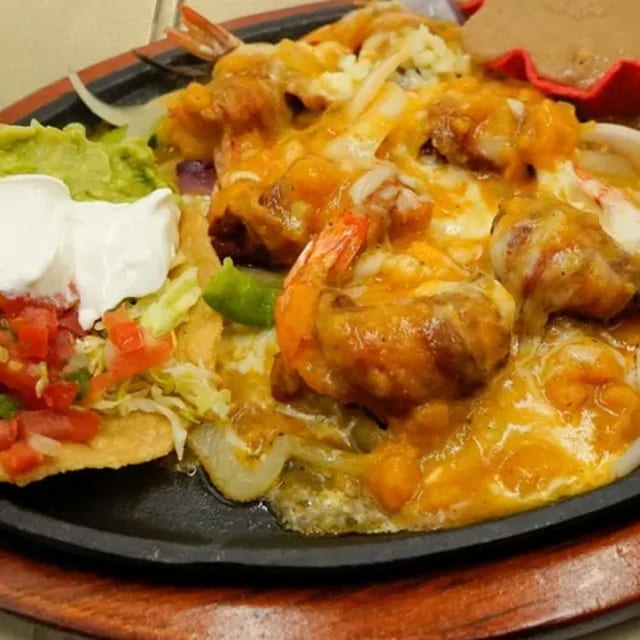 Camarones Bravos.